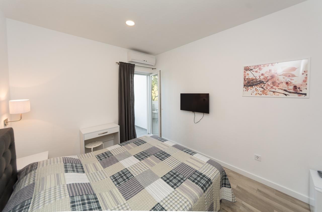 Rooms & Apartments Bruno Stobreč Εξωτερικό φωτογραφία