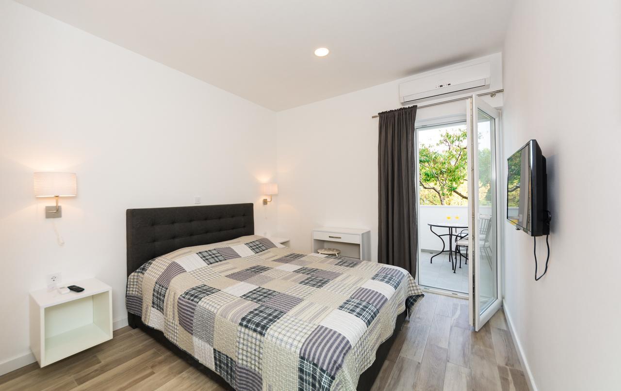 Rooms & Apartments Bruno Stobreč Εξωτερικό φωτογραφία