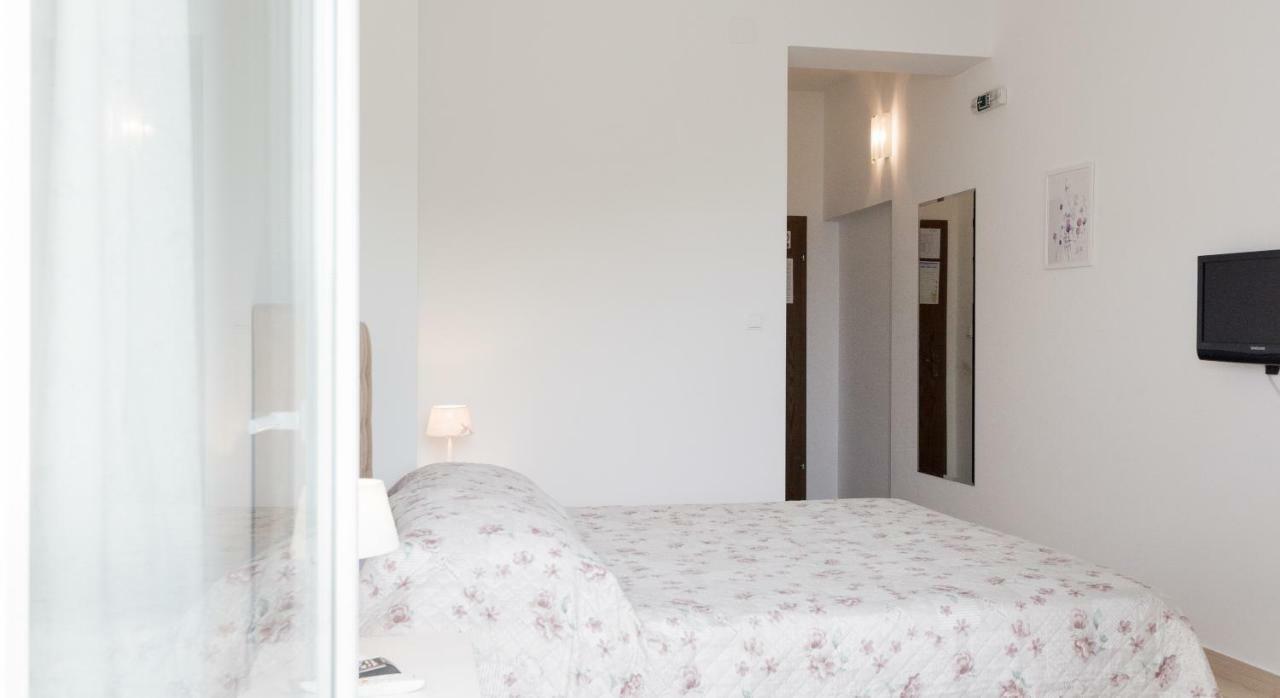 Rooms & Apartments Bruno Stobreč Εξωτερικό φωτογραφία