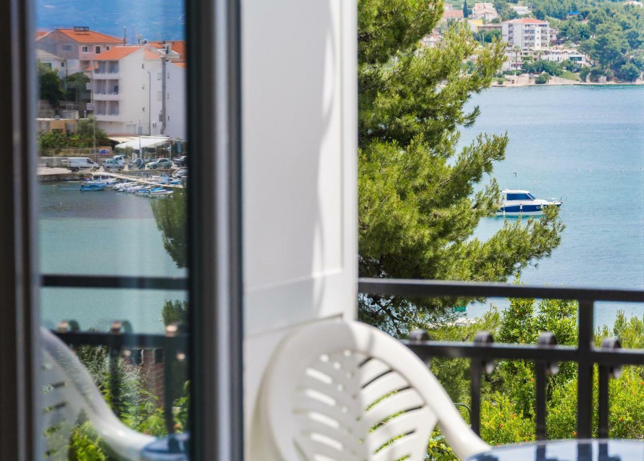 Rooms & Apartments Bruno Stobreč Εξωτερικό φωτογραφία